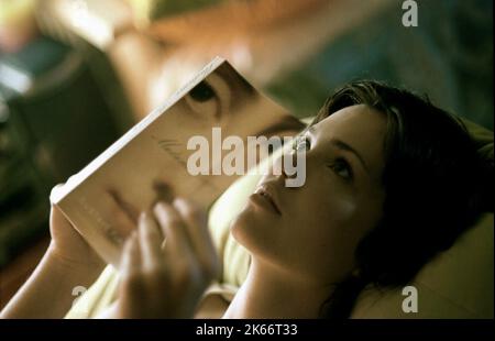 MANDY MOORE, HOW TO DEAL, 2003 Stock Photo