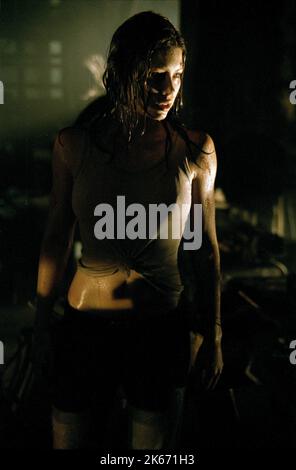 JESSICA BIEL, THE TEXAS CHAINSAW MASSACRE, 2003 Stock Photo