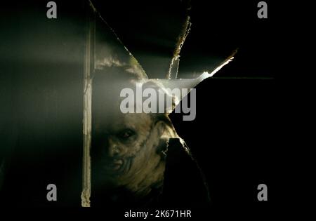 ANDREW BRYNIARSKI, THE TEXAS CHAINSAW MASSACRE, 2003 Stock Photo