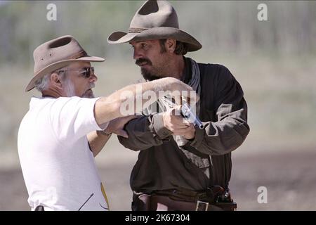 KEVIN COSTNER, OPEN RANGE, 2003 Stock Photo