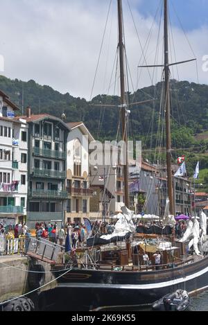 Pasaia, Spain - 27 May, 2022: tall ships and sailing boats at the Pasaia Maritime Festival, Gipzukoa, Spain Stock Photo