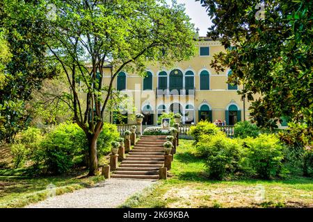 28 august 2022 Villa Varda Brugnera Italy: Villa Varda is a perfectly preserved Venetian villa from the second half of the 15th century Stock Photo