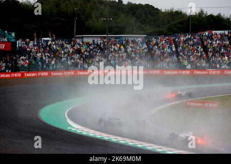 Suzuka, Japan. 9th Oct, 2022. Start, F1 Grand Prix of Japan at Suzuka International Racing Course on October 9, 2022 in Suzuka, Japan. (Photo by HIGH TWO) Credit: dpa/Alamy Live News Stock Photo