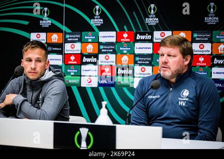 Gent's Andrew Hjulsager and Gent's head coach Hein Vanhaezebrouck pictured during a press conference of Belgian soccer team KAA Gent, Wednesday 12 October 2022 in Johanneshov, Stockholm, Sweden, in preparation of tomorrow's game against Swedish team Djurgardens IF on day four of the Uefa Europa Conference League group stage. BELGA PHOTO JASPER JACOBS Stock Photo