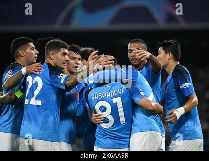 Naples, Italy. 12th Oct, 2022. Players of Napoli celebrate their goal during the UEFA Champions League Group A match between Napoli and AFC Ajax in Naples, Italy, Oct. 12, 2022. Credit: Alberto Lingria/Xinhua/Alamy Live News Stock Photo