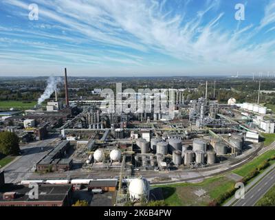 Chemical Plant Of Ineos Solvents And Huntsman, Moers Stock Photo - Alamy