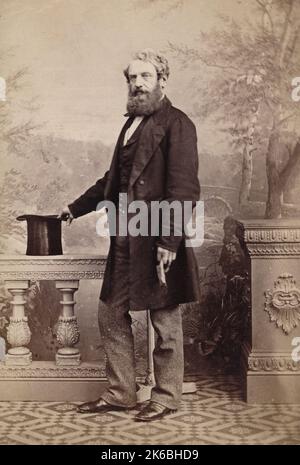 vintage victorian portrait of a gentleman Stock Photo - Alamy