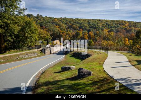 Historic Roebling Bridge also known as Roebling's Delaware Aqueduct over the Delaware River on a brilliant fall morning Stock Photo