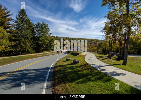 Historic Roebling Bridge also known as Roebling's Delaware Aqueduct over the Delaware River on a brilliant fall morning Stock Photo