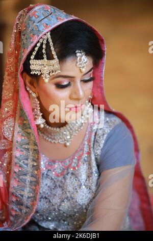 Pakistani wedding: Bride at Traditional Nikah ceremony in Karachi Stock Photo