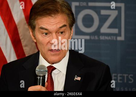 Philadelphia, United States. 13th Oct, 2022. Republican Candidate For U ...