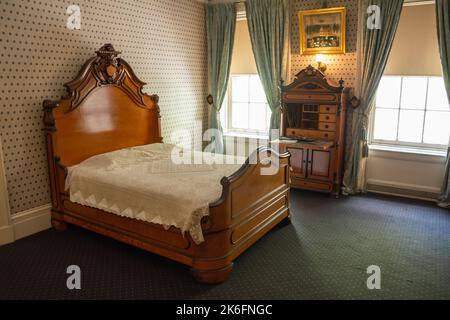 New York City, United States of America – May 9, 2017. The Master Bedroom of the Theodore Roosevelt Birthplace historic site at 28 E 20th Street in Ne Stock Photo