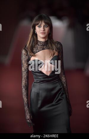 Rome, Italy. 13th Oct, 2022. ROME, ITALY - OCTOBER 13:Benedetta Porcaroli attends the 'Il Colibrì' and opening red carpet during the 17th Rome Film Festival at Auditorium Parco Della Musica on October 13, 2022 in Rome, Italy. Credit: dpa/Alamy Live News Stock Photo