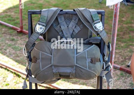 Stanesti, Gorj, Romania – August 27, 2022:  Military  parachute  at the air show at the Stanesti aerodrome, Gorj, Romania Stock Photo