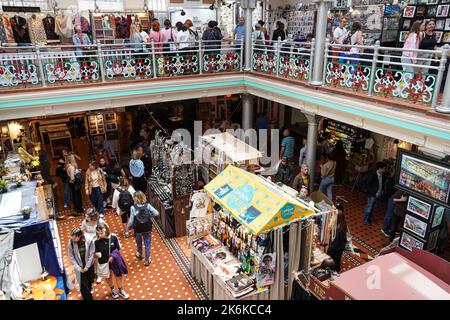 Vintage and artisan shops and stalls in Camden Market, Camden Town, London England United Kingdom UK Stock Photo