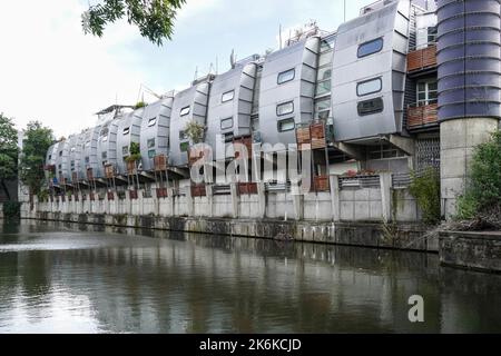 Grand Union Walk Housing by the Regents Canal in Camden Town, London England United Kingdom UK Stock Photo