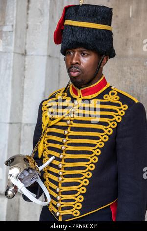 Soldiers Of The Kings Troop Royal Horse Artillery London UK Stock Photo