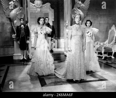 Kay Aldridge, Edna May Oliver, Ocean Claypool, on-set of the Film, 'Rosalie', Loew's Inc., 1937 Stock Photo