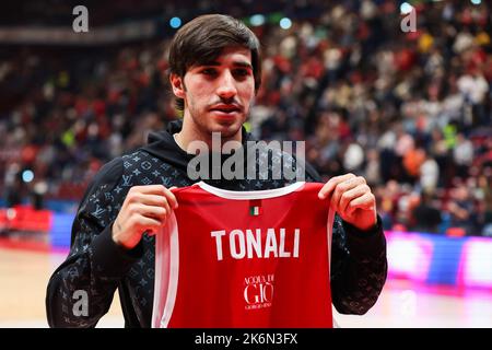 Sandro Tonali player of Milan during the match of the Italian league Serie A between Benevento vs Milan final result 0-2, match played Stock Photo - Alamy