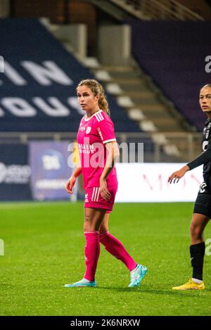 Paris, France. 14th Oct, 2022. Tess Laplacette of Paris FC reacts during the Women's French championship D1 Arkema football match between Paris FC and Stade de Reims on October 14, 2022 at Charlety stadium in Paris, France. Credit: Independent Photo Agency/Alamy Live News Stock Photo