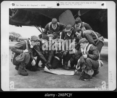 Crew Of The 562Nd Bomb Sdqn., 388Th Bomb Group, In Front Of A Boeing B ...