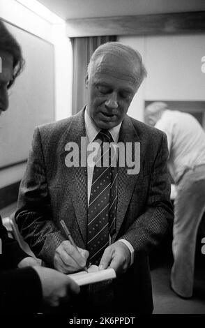 Bernard Haitink, Dutch orchestra conductor, Amsterdam Royal Concertgebouw, at the Teatro Colon, Buenos Aires, 1985 Stock Photo