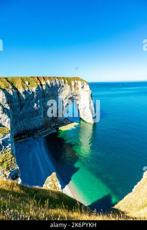 Beach walk on the beautiful alabaster coast near Étretat - Normandy - France Stock Photo