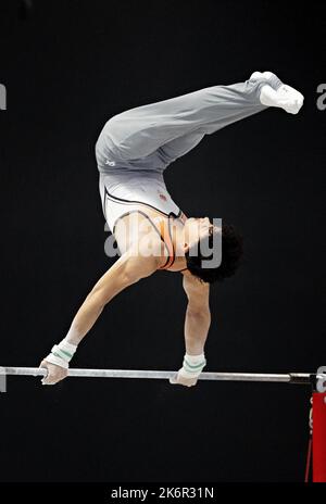 ROTTERDAM - Jermain Grünberg during the second qualifying match for the selection of the men's gymnastics team in the top sports center Rotterdam for the 2022 World Artistic Gymnastics Championships in Liverpool, England. ANP IRIS VAN DEN BROEK Stock Photo