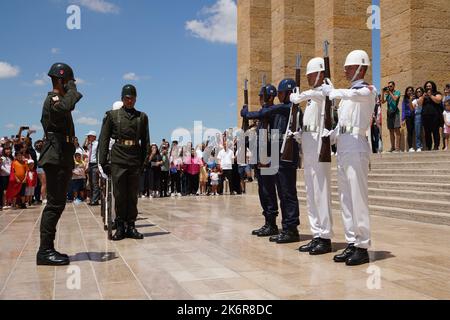 ANKARA, TURKIYE - JULY 14, 2022: Soldiers march for changing of the guard ceremony in Anitkabir where is the mausoleum of Ataturk, the founder and fir Stock Photo