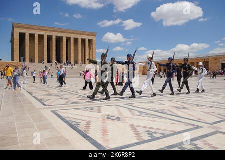 ANKARA, TURKIYE - JULY 14, 2022: Soldiers march for changing of the guard ceremony in Anitkabir where is the mausoleum of Ataturk, the founder and fir Stock Photo