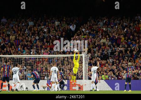 October 12, 2022, Barcelona, Spain: Spain, Barcelona, oct 12 2022: AndrÃ¨ Onana (fc Inter goalkeeper) saves in the first half during soccer game FC BARCELONA vs FC INTER, UCL 2022-2023 Group C matchday4 at Camp Nou (Credit Image: © Fabrizio Andrea Bertani/Pacific Press via ZUMA Press Wire) Stock Photo