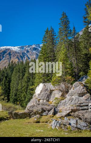 Wonderful walk to the Obernbergsee, Tirol, Austria Stock Photo