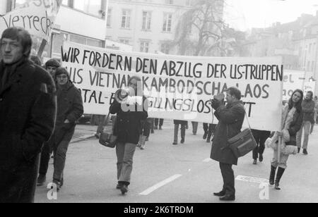 The US Army's waging of war in Vietnam, Cambodia and Laos met with increasing opposition from the German public in the 1960s, especially from the Stock Photo