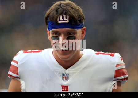 New York Giants wide receiver David Sills (84) runs against the Carolina  Panthers during an NFL football game, Sunday, Oct. 24, 2021, in East  Rutherford, N.J. (AP Photo/Adam Hunger Stock Photo - Alamy