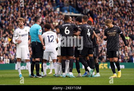 Leeds United's Patrick Bamford (left) waits to take a penalty during the Premier League match at Elland Road, Leeds. Picture date: Sunday October 16, 2022. Stock Photo