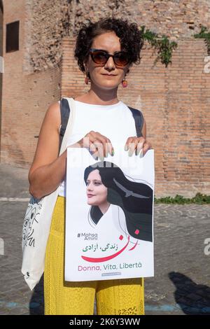 Rome, Italy. 15th Oct, 2022. An Iranian girl protests against the Iranian regime in Rome (Credit Image: © Matteo Nardone/Pacific Press via ZUMA Press Wire) Stock Photo