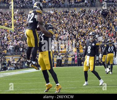 Pittsburgh Steelers offensive tackle Dan Moore Jr. (65) jogs to the line of  scrimmage during an NFL football game against the Jacksonville Jaguars,  Saturday, Aug. 20, 2022 in Jacksonville, Fla. The Steelers