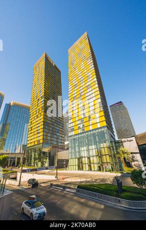 Las Vegas, Nevada, USA - October 1, 2021    Luxury Mandarin Oriental Residences, and Aria Resort and Casino in Downtown Las Vegas. Modern architecture Stock Photo