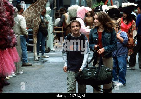 FRANKIE MUNIZ, AMANDA BYNES, BIG FAT LIAR, 2002 Stock Photo