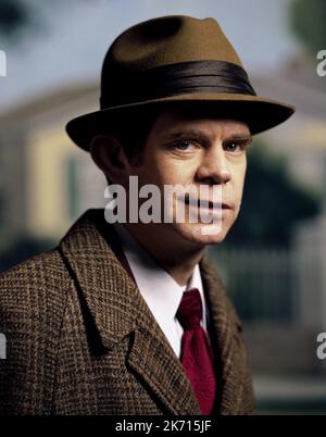 WILLIAM H. MACY, DOOR TO DOOR, 2002 Stock Photo - Alamy