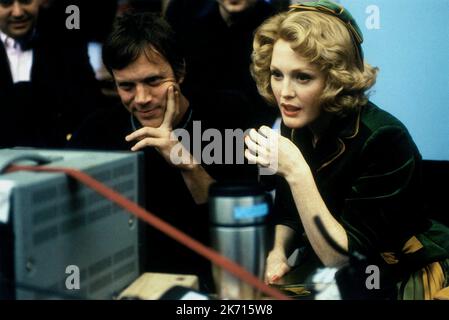 TODD HAYNES, JULIANNE MOORE, FAR FROM HEAVEN, 2002 Stock Photo