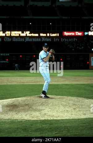 DENNIS QUAID, THE ROOKIE, 2002 Stock Photo