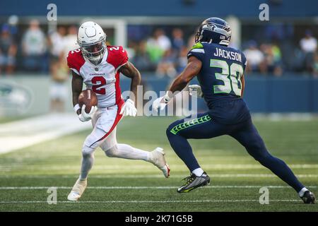 Marquise brown cardinals hi-res stock photography and images - Alamy