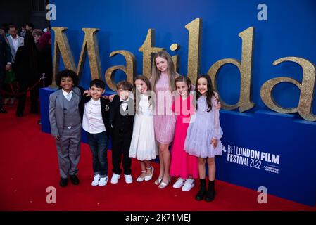 All cast members of matilda the musical hi-res stock photography and images  - Alamy