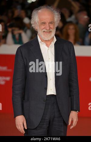 Rome, Italy. 16th Oct, 2022. Tony Servillo attends the red carpet of the movie 'La divina cometa' at Rome Film Fest at Auditorium Parco della Musica. (Photo by Mario Cartelli/SOPA Images/Sipa USA) Credit: Sipa USA/Alamy Live News Stock Photo