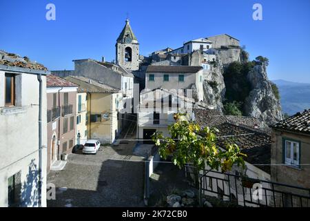 View of the Bagnoli del Trigno, a medieval village in the Molise region of Italy. Stock Photo