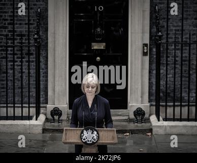 London, UK, 06th Sep 2022. Liz Truss (Elizabeth Truss), gives her first speech as new British Prime Minister of the United Kingdom today outside 10 Do Stock Photo