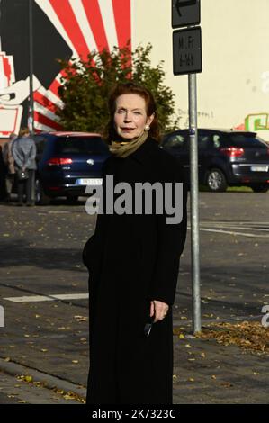 Sibylle Prinzessin von Preußen bei der Ankunft zur 3. Wittenberger Heimatgala im Festspielhaus. Wittenberge, 15.10.2022 Stock Photo