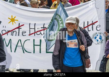 Friday For Future' Demonstration In Cologne, North Rhine-Westphalia, Germany, Europe, On September 25, 2022. Stock Photo