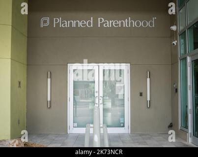 Sarasota, FL, US-September 25, 2022: Front of Planned Parenthood clinic which is a non-profit organization that provides reproductive health services. Stock Photo